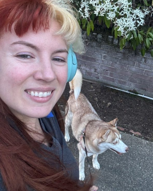 Christina_Treatment-Assistant_Elliott-Bay-Animal-Hospital
